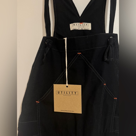 RARE Utility Canvas Overalls in Black Size Large NWT - Picture 4 of 5